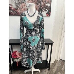 Signature Collection Women's Multicolor  LongSleeve KneeLength Dress XL V Neck